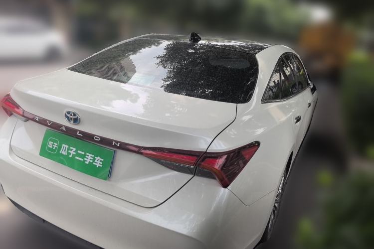 Used Toyota Avalon 2019 Dual-Engine 2.5L Limited Flagship Edition China VI Standard Rear Right 45 Deg