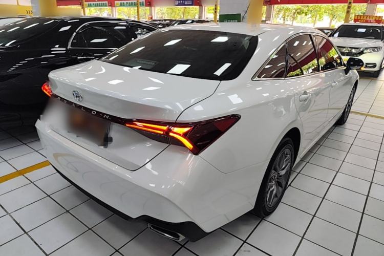 Used Toyota Avalon 2019 2.0L Ambition Edition China VI Rear Right 45 Deg