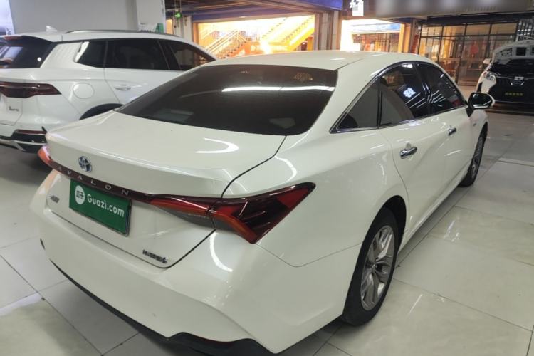 Used Toyota Avalon 2019 Dual-Engine 2.5L Luxury Edition China VI Standard Rear Right 45 Deg