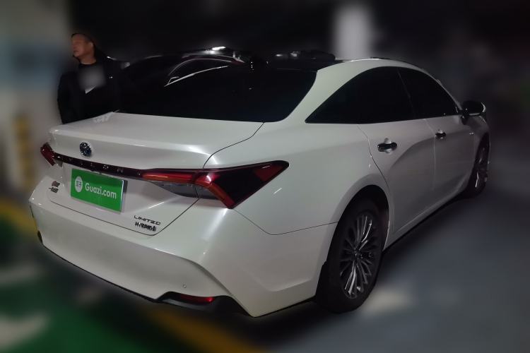 Used Toyota Avalon 2019 Dual-Engine 2.5L Limited Flagship Edition China VI Standard Rear Right 45 Deg