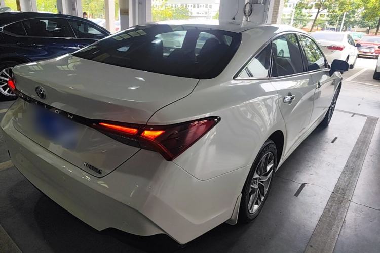 Used Toyota Avalon 2019 Dual-Engine 2.5L Luxury Edition China VI Standard Rear Right 45 Deg