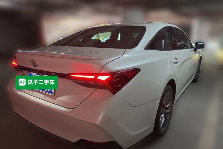 Used Toyota Avalon 2019 2.5L Ambition Version China VI Standard Rear Right 45 Deg