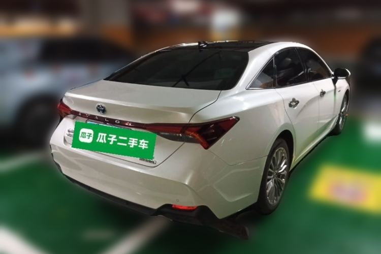 Used Toyota Avalon 2019 Dual-Engine 2.5L XLE Prestige Version China V Standard Rear Right 45 Deg
