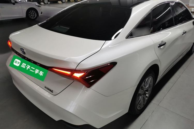 Used Toyota Avalon 2019 Dual-Engine 2.5L Luxury Edition China VI Standard Rear Right 45 Deg