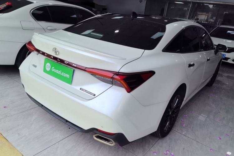 Used Toyota Avalon 2019 2.5L Touring Premium Version China VI Standard Rear Right 45 Deg