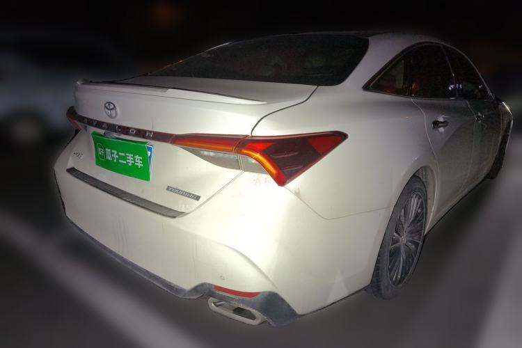 Used Toyota Avalon 2019 2.5L Touring Premium Version China VI Standard Rear Right 45 Deg