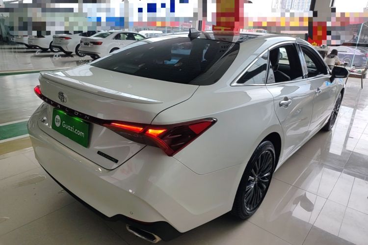Used Toyota Avalon 2019 2.5L Touring Premium Version China VI Standard Rear Right 45 Deg