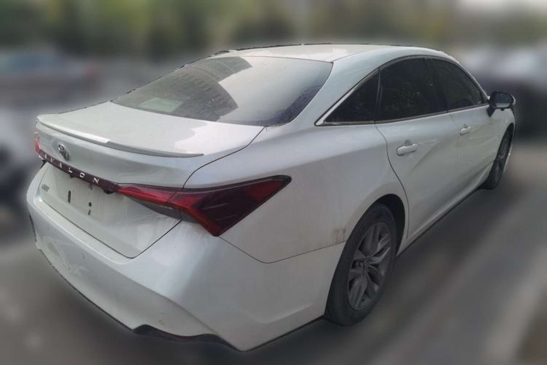 Used Toyota Avalon 2019 2.5L Ambition Version China V Standard Rear Right 45 Deg