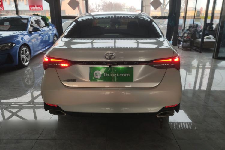 Used Toyota Avalon 2019 2.0L Ambition Edition China VI Rear