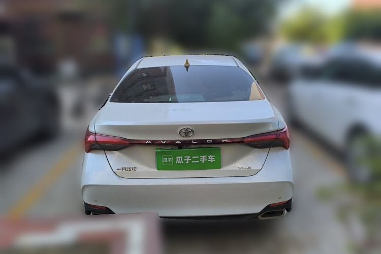 Used Toyota Avalon 2019 2.0L XLE Premium Edition China VI Rear