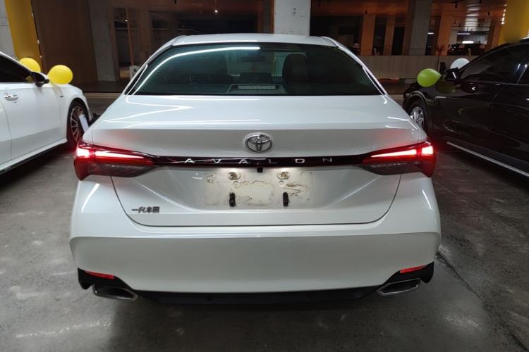 Used Toyota Avalon 2019 2.0L Ambition Edition China VI Rear