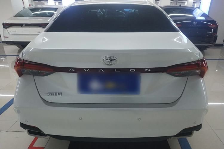 Used Toyota Avalon 2019 2.0L Ambition Edition China VI Rear