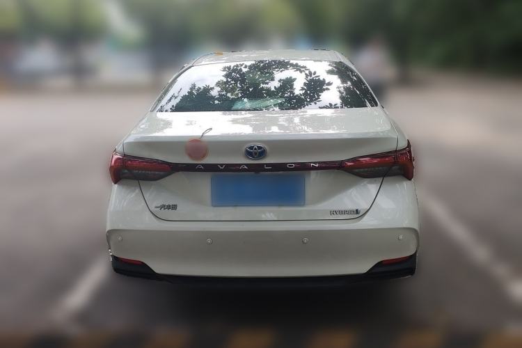 Used Toyota Avalon 2019 Dual-Engine 2.5L Luxury Edition China VI Standard Rear
