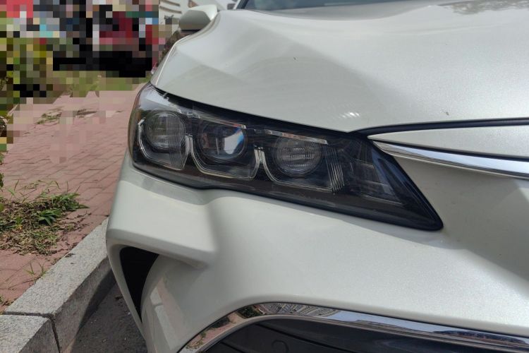 Used Toyota Avalon 2019 2.5L Ambition Version China VI Standard Right Front Headlight
