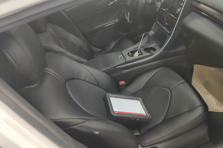 Used Toyota Avalon 2019 2.0L Ambition Edition China VI Right Front Seat
