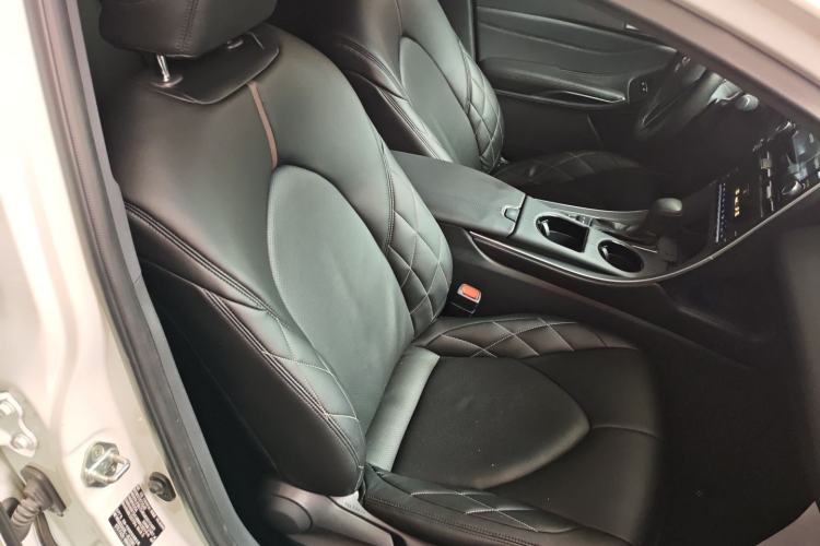 Used Toyota Avalon 2019 2.5L Ambition Version China V Standard Right Front Seat