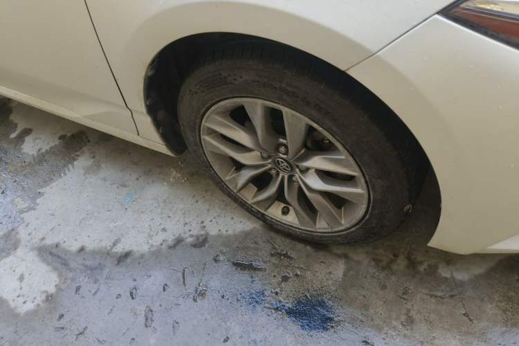 Used Toyota Avalon 2019 Dual-Engine 2.5L Luxury Edition China VI Standard Right Front Wheel Hub