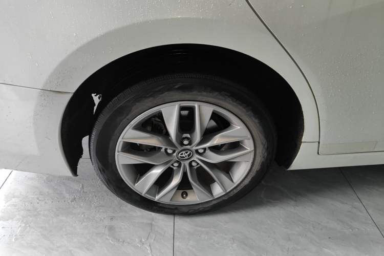 Used Toyota Avalon 2019 Dual-Engine 2.5L Luxury Edition China VI Standard Right Rear Wheel Hub