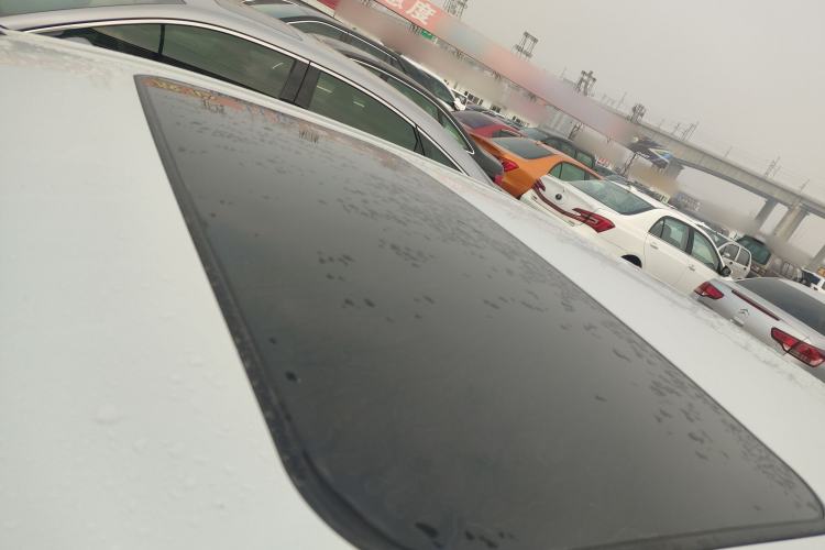 Used Toyota Avalon 2019 Dual-Engine 2.5L Luxury Edition China VI Standard Roof