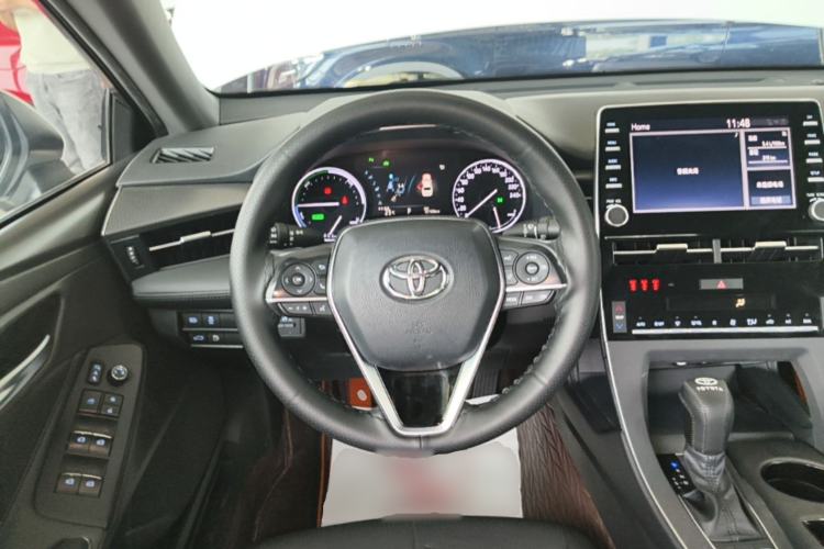 Used Toyota Avalon 2019 Dual-Engine 2.5L Luxury Edition China VI Standard Steering Wheel