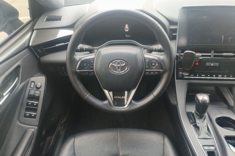 Used Toyota Avalon 2019 2.0L Luxury Edition China VI Standard Steering Wheel