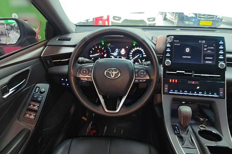 Used Toyota Avalon 2019 2.0L Ambition Edition China VI Steering Wheel