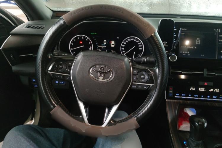 Used Toyota Avalon 2019 2.0L XLE Premium Edition China VI Steering Wheel