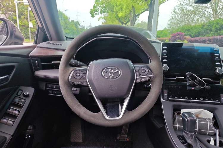 Used Toyota Avalon 2019 2.5L Ambition Version China VI Standard Steering Wheel