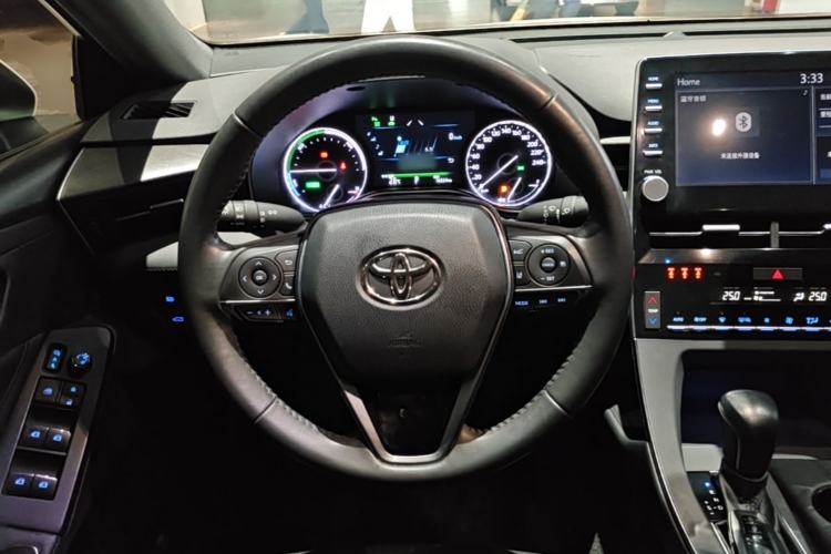 Used Toyota Avalon 2019 Dual-Engine 2.5L Luxury Edition China VI Standard Steering Wheel