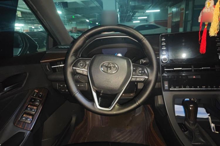 Used Toyota Avalon 2019 2.0L Luxury Edition China VI Standard Steering Wheel