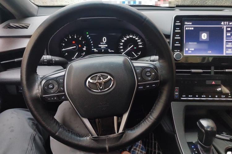 Used Toyota Avalon 2019 2.0L Luxury Edition China VI Standard Steering Wheel