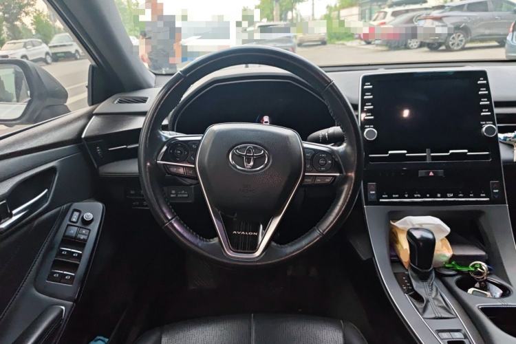 Used Toyota Avalon 2019 2.0L Luxury Edition China VI Standard Steering Wheel