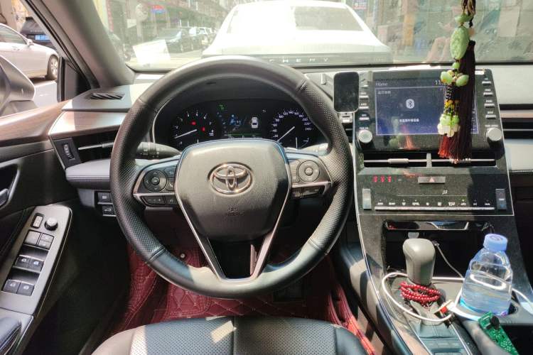 Used Toyota Avalon 2019 2.5L Ambition Version China V Standard Steering Wheel