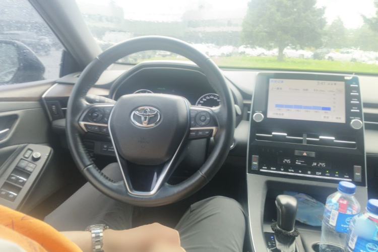 Used Toyota Avalon 2019 2.0L XLE Premium Edition China VI Steering Wheel