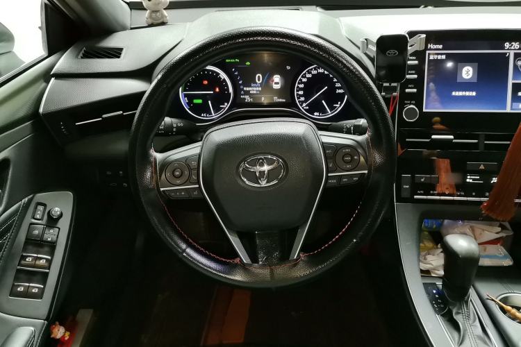 Used Toyota Avalon 2019 Dual-Engine 2.5L XLE Prestige Version China VI Standard Steering Wheel