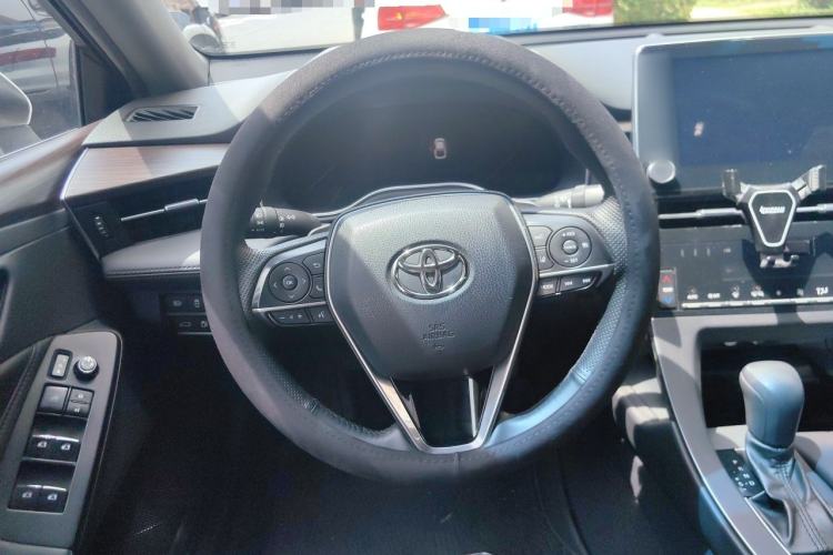Used Toyota Avalon 2019 2.5L Ambition Version China VI Standard Steering Wheel