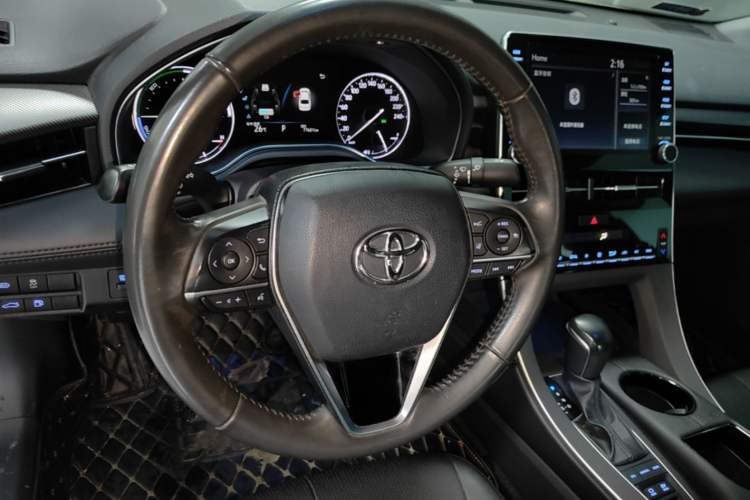 Used Toyota Avalon 2019 Dual-Engine 2.5L Luxury Edition China VI Standard Steering Wheel