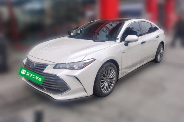 Used Toyota Avalon 2019 Dual-Engine 2.5L XLE Prestige Version China V Standard