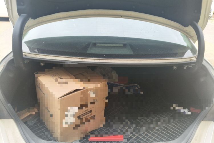 Used Toyota Avalon 2019 2.0L XLE Premium Edition China VI Trunk