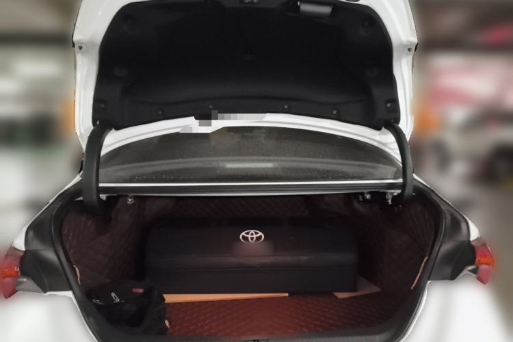 Used Toyota Avalon 2019 2.0L Luxury Edition China VI Standard Trunk