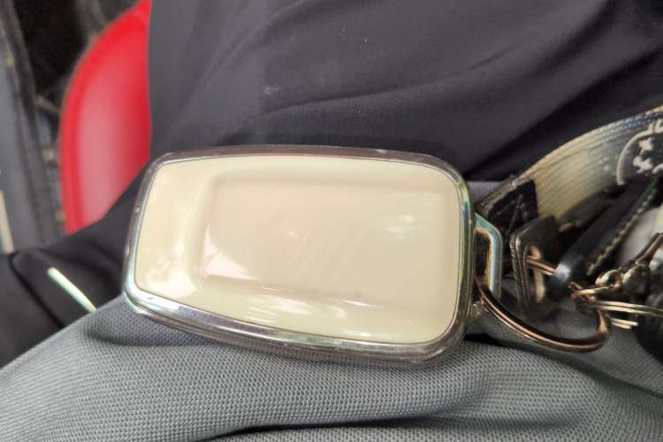 Used Toyota Avalon 2019 2.5L Ambition Version China VI Standard Vehicle Key