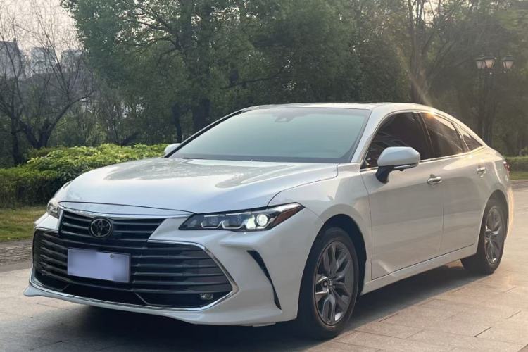 Used Toyota Avalon 2019 2.0L Luxury Edition China VI Standard Guazi used car, China used car export, Used car for sale, Used cars, Cheapest cars for sale