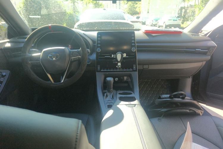 Used Toyota Avalon 2021 2.5L Luxury Edition Center Console