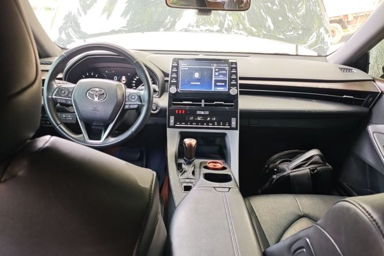 Used Toyota Avalon 2021 2.5L Luxury Edition Center Console