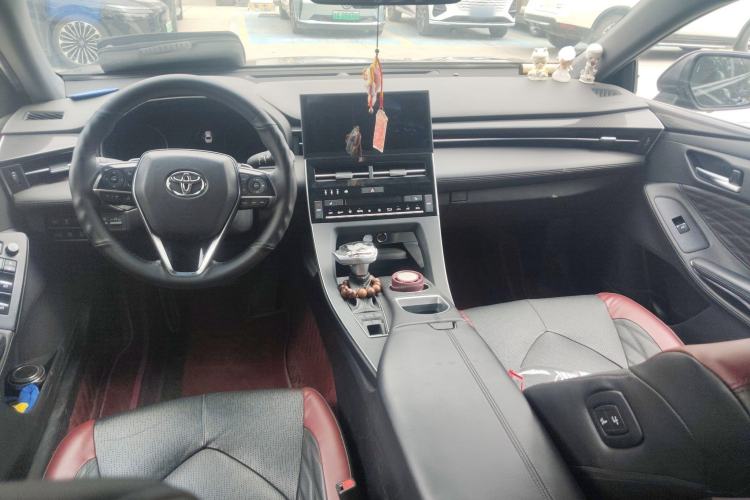 Used Toyota Avalon 2021 2.5L Touring Prestige SPORT Edition Center Console