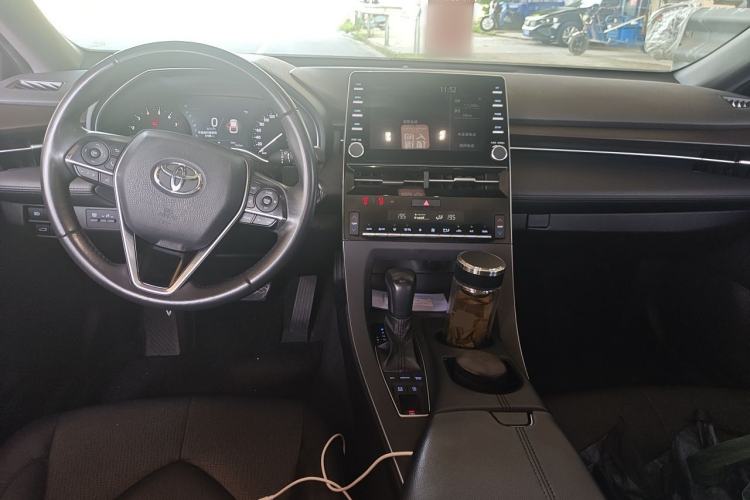 Used Toyota Avalon 2021 2.5L Luxury Edition Center Console