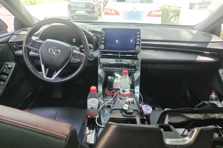 Used Toyota Avalon 2021 2.5L Touring Prestige SPORT Edition Center Console