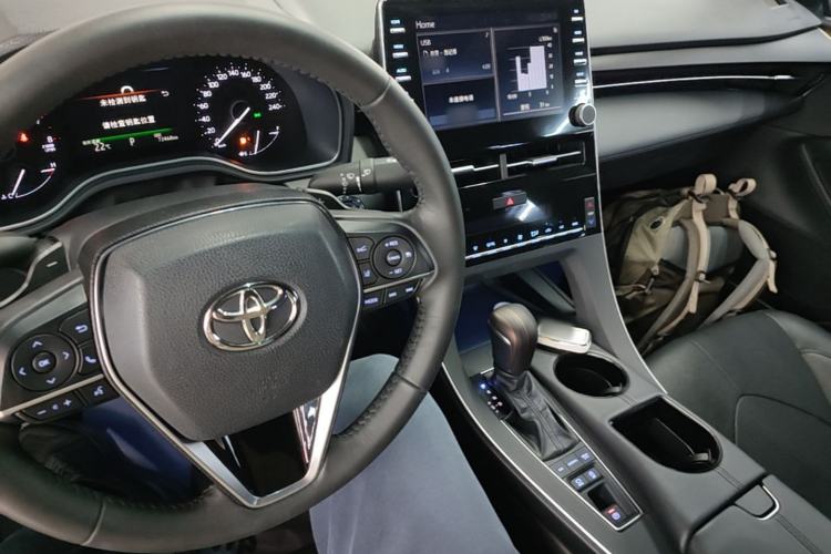 Used Toyota Avalon 2021 2.5L Luxury Edition Center Console