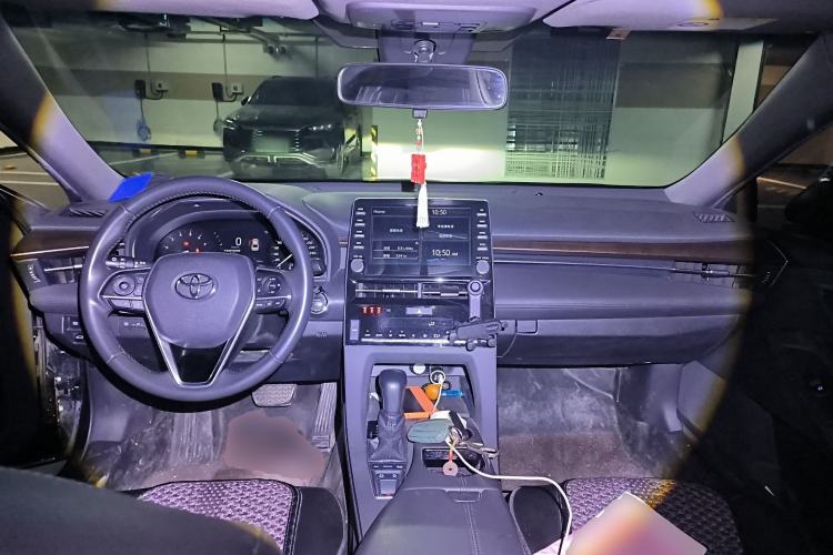 Used Toyota Avalon 2021 2.5L Luxury Edition Center Console