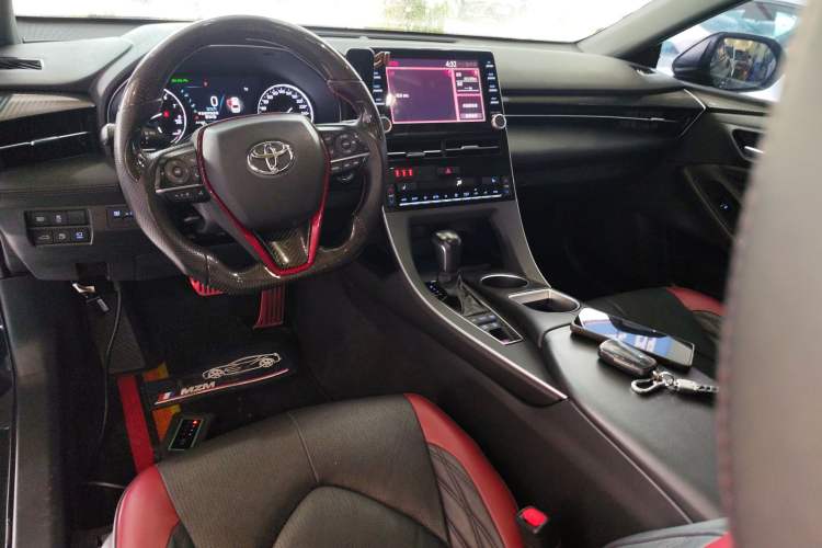 Used Toyota Avalon 2021 2.5L Touring Prestige SPORT Edition Center Console
